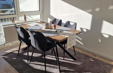 40 m2 Appartement Nürnberg Ost mit Balkon 8 Min by car to Expo Modern Stay Highspeed WLAN Quiet and Green - Foto 3