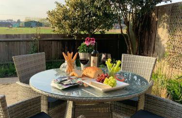 Cinque Ports Snug by Coaste - mins from Sea & Golf Course - Foto 48