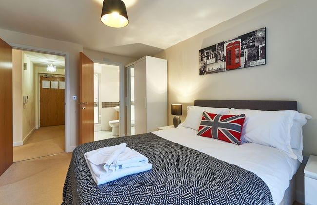 Vizion by ShortstayMK - Photo 5