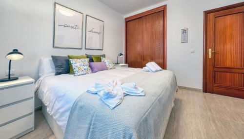 Casa Yare, shared pool, air-con, fast wifi - Foto 4, wardrobe