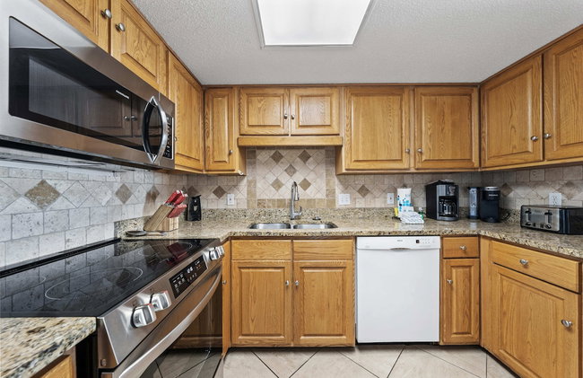 Phoenix V Vacation Rental Condominiums - Photo 79