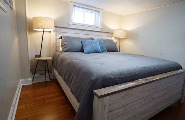 Charming Bungalow Next to UNC - Free Cruiser Bikes! - Foto 3