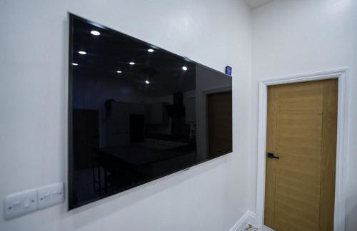 Cozy Charming Bungalow BRAND NEW - Photo 30