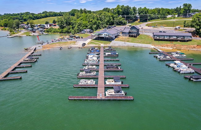 The Lodge at Lakeside - Photo 55