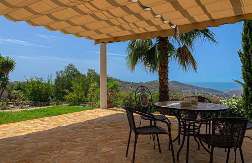 Casa Rural Boas, con vistas impresionantes, Barbacoa en Cómpeta by CostaDelSolEscapes - Foto 44