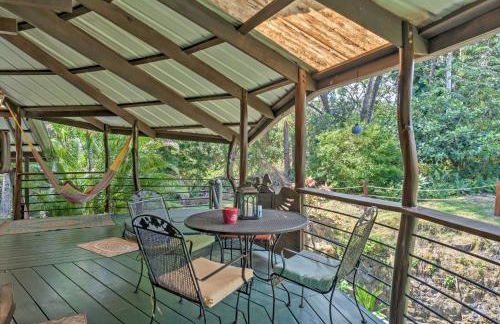 Tropical Cabana with Deck, Hot Tub and Lush Scenery! - Photo 17