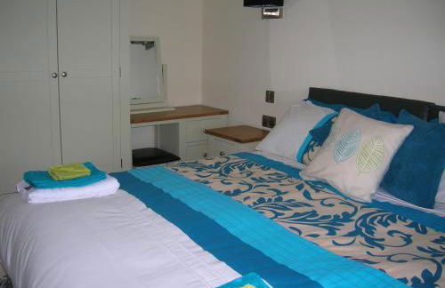 River Lodge Hot Tub Sleeps 6 - Photo 26