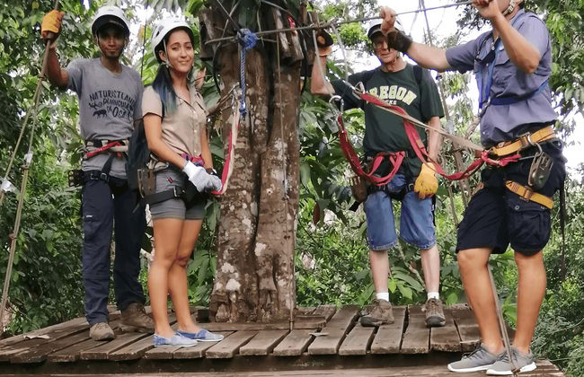 Tyrolienne à Ciudad Cortés - Photo 1