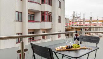 HostWise Cozy Studio with Balcony and Garage - Photo 5