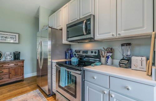 Seaside Bungalow With Million Dollar Views - Foto 14