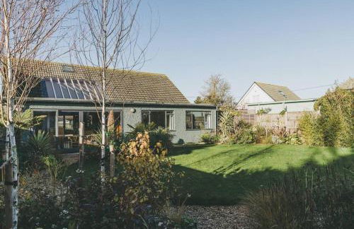 Architect designed spacious five bed house by sea - Foto 40