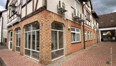 BELLAHOMES Apartments, Ground Floor, Aircondition, Private Parking, Airport 30 min - Foto 2