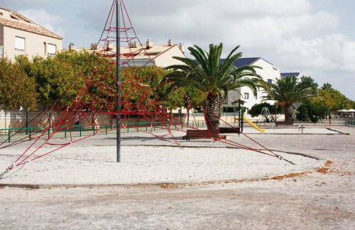 Apartamento junto al mar Los Marineros con acceso independiente por terraza - Photo 38