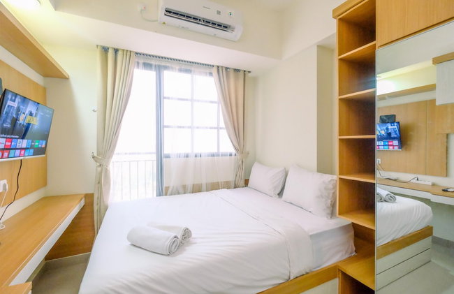 Good Choice And Strategic 2Br Without Living Room Evenciio Apartment - Foto 5