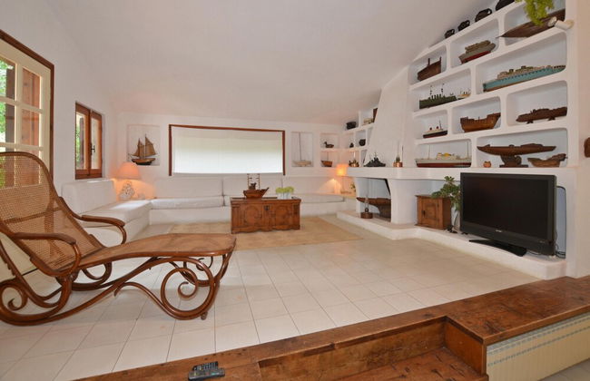 Villa in Orbetello with garden and terrace - Photo 9