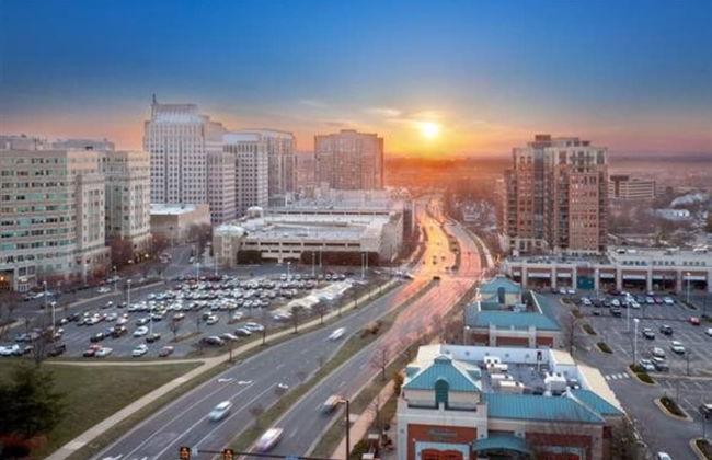 Bluebird Suites in Reston - Photo 70