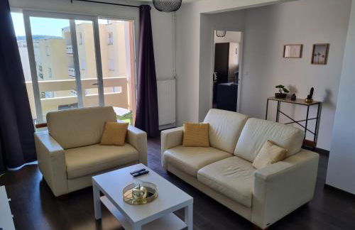 Bel appartement 2 chambres ,résidence privée - Foto 6