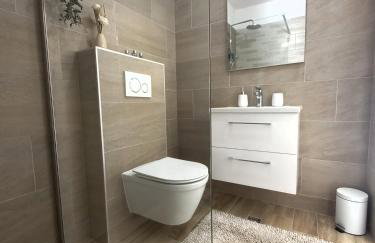 Villa Tia with heated pool & jacuzzi - Foto 31