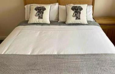 Stylish Morpeth Cottage with Log Burner, Garden and Free Parking - Foto 7