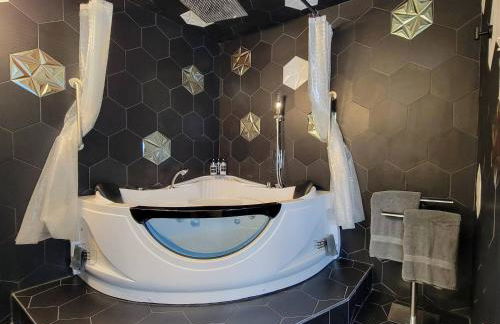 Pool + Jacuzzi: A Gem, The Perfect House of Zen - Foto 4