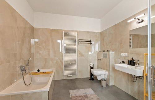 Whirlpool & Terrasse - Familien & Gruppenfreundlich - Foto 20