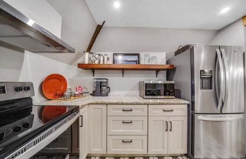 Luxury Loft in Historic Carriage House - Foto 4