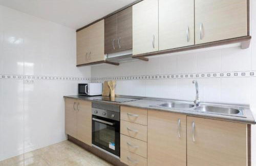 Alicante Centrum - Train Station - Foto 7