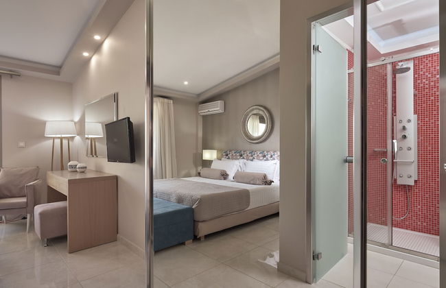 Koukounaria Hotel & Suites - Photo 68