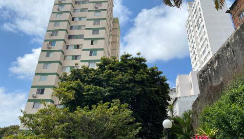 Apartamento perto de tudo em condomínio fechado. - Foto 1