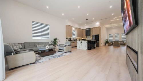 The Valley Nest Backyard Gameroom - Foto 2