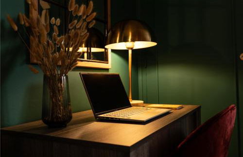 Le Cocon de la Cathédrale - Hypercentre Evreux - Jungle Chic - Vue sur l'Iton et Cathédrale - Foto 1