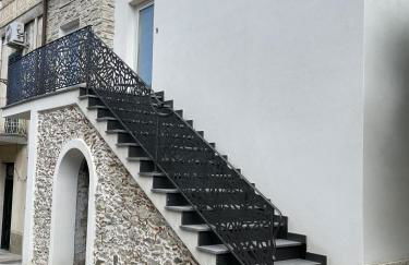 Nel borgo di Capri Leone - Foto 23