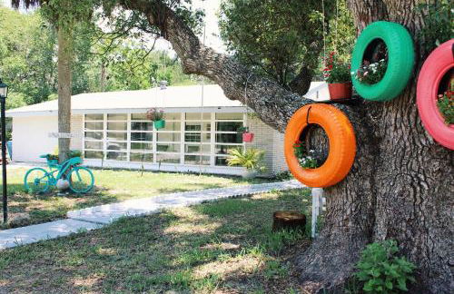 5 min from Weeki Wachee park- Fully Fenced 3 Bedroom House - Foto 5