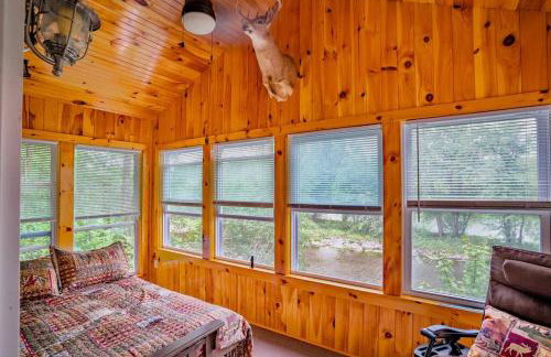 Spacious 5 Bedroom Cabin with Riverview & Black Lake Access - Foto 51