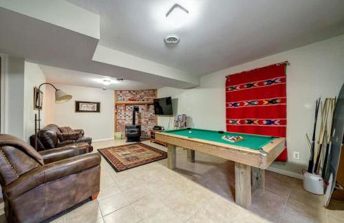 Hot Tub Fireplace Fire Pit Game Room & More - Foto 16