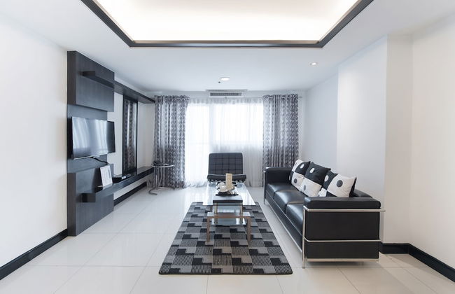 Y2 Residence Hotel - Foto 1