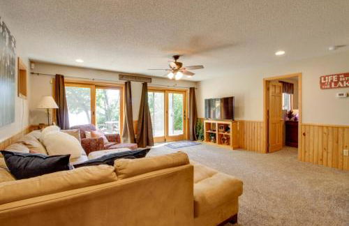 Lakefront Brainerd Cabin with Fireplace! - Photo 14