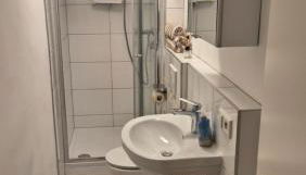 Bungalow Souterrain, eigener Eingang - Foto 4