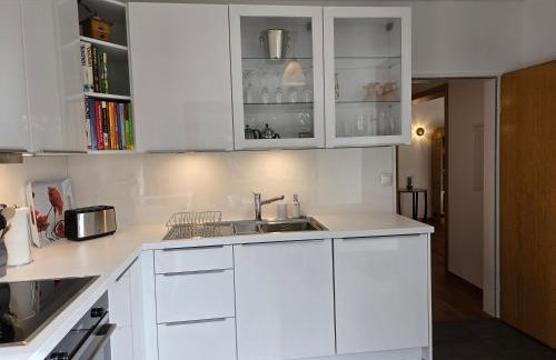 Exklusive Ferienwohnung Bad Salzschlirf - direkt am Waldrand - großer Garten kompett umzäunt - Hunde willkommen - 2 private Stellplätze - Foto 28