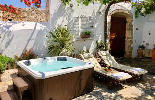 Avli Traditional Home with Private Jacuzzi - Foto 2