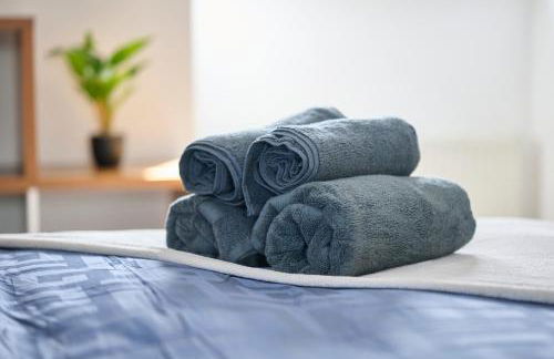 Cherish Stays spacious & amazing 3 Bed House in Hayes & Heathrow - Foto 36