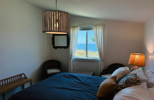 Ocean and Sunset Views - Cliff Side Cottage - Foto 12