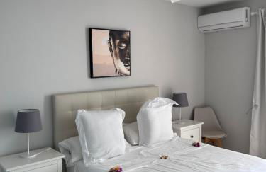 Fabuloso y amplio Duplex en Urb Jardines de Sotogrande - Foto 55