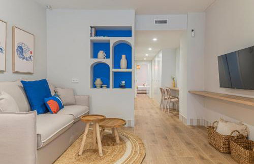 Malvarrosa Beach Stay! - Photo 1