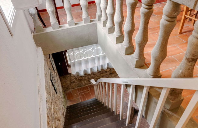 Idyllic Retreat in Tuscany - Photo 25