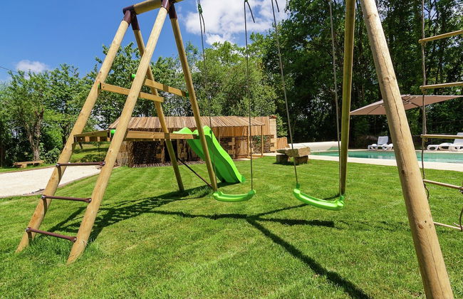 Spacious Farmhouse With Private Heated Pool in a Rustic Garden - Foto 79