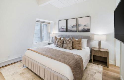 1 Block to Gondola Updated Top-Floor 2BR 2BA - Foto 26