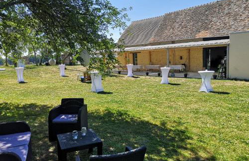 Gite de la Gandonnière - Au pied du circuit des 24hr, pour 10 à 31 personnes - Photo 13
