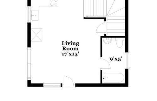 Waterfront Fun at this Huge Family Estate - Foto 20