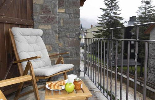 Acentor Alpino by BeValle - Photo 4